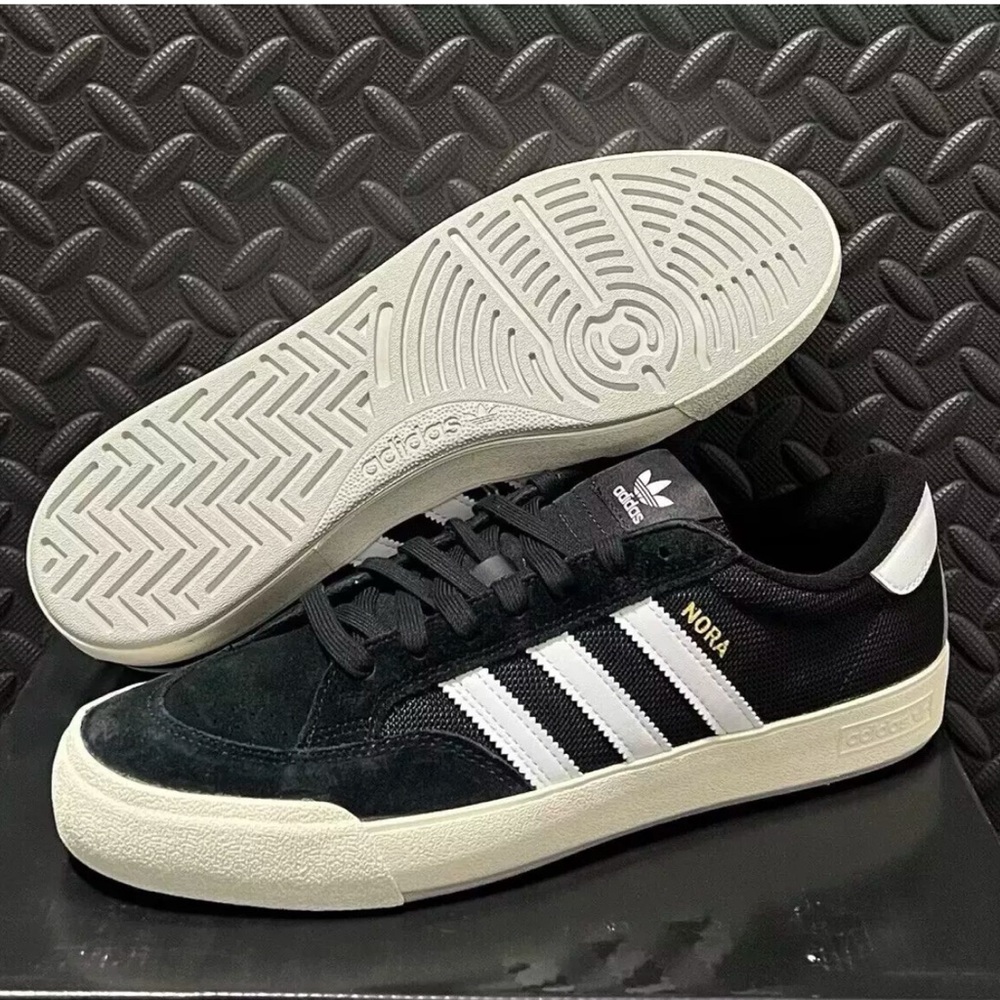 Adidas Originals Sneakers NORA Skate Shoes Black GV6777 Mens New Sz 11.5